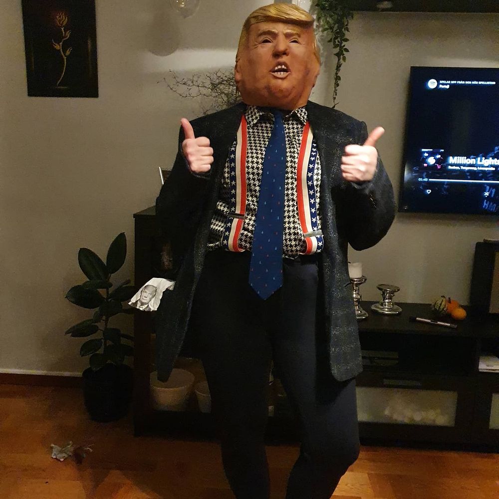 WC-paperi Donald Trump