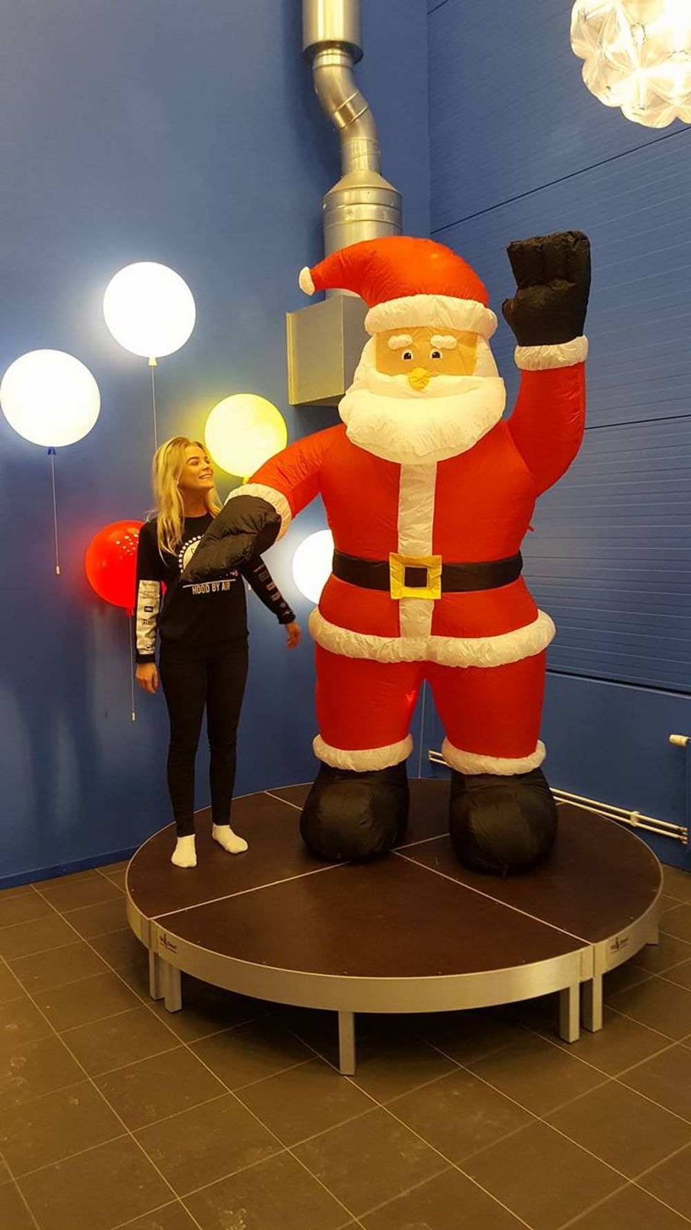 Oppblåsbar Lysende Kjempenisse