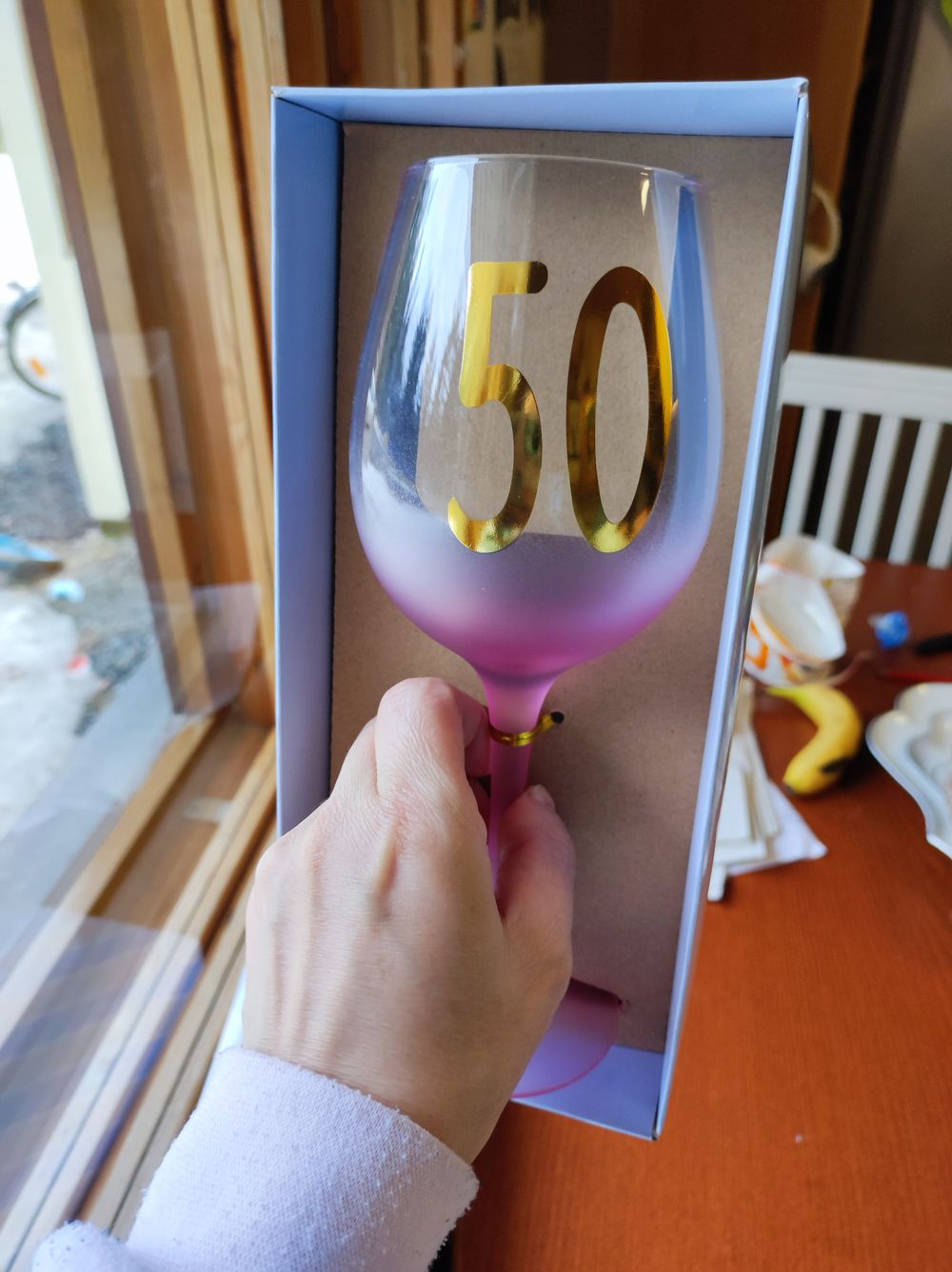 Rosa Vinglass med Tall
