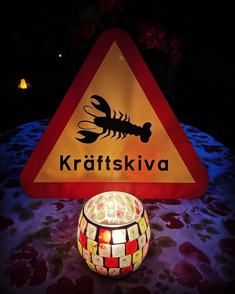 Varningsskylt Kräftskiva