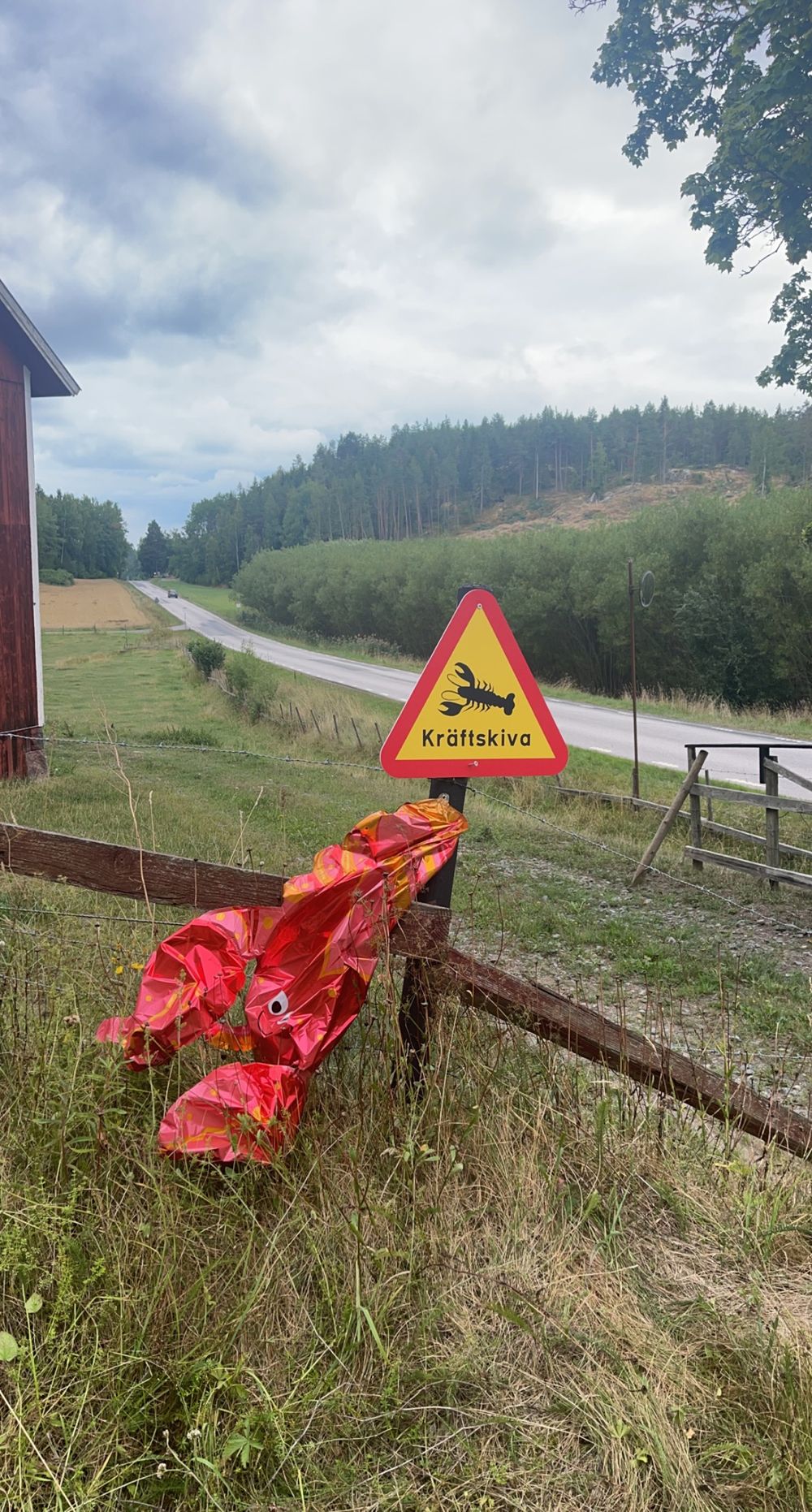 Varningsskylt Kräftskiva