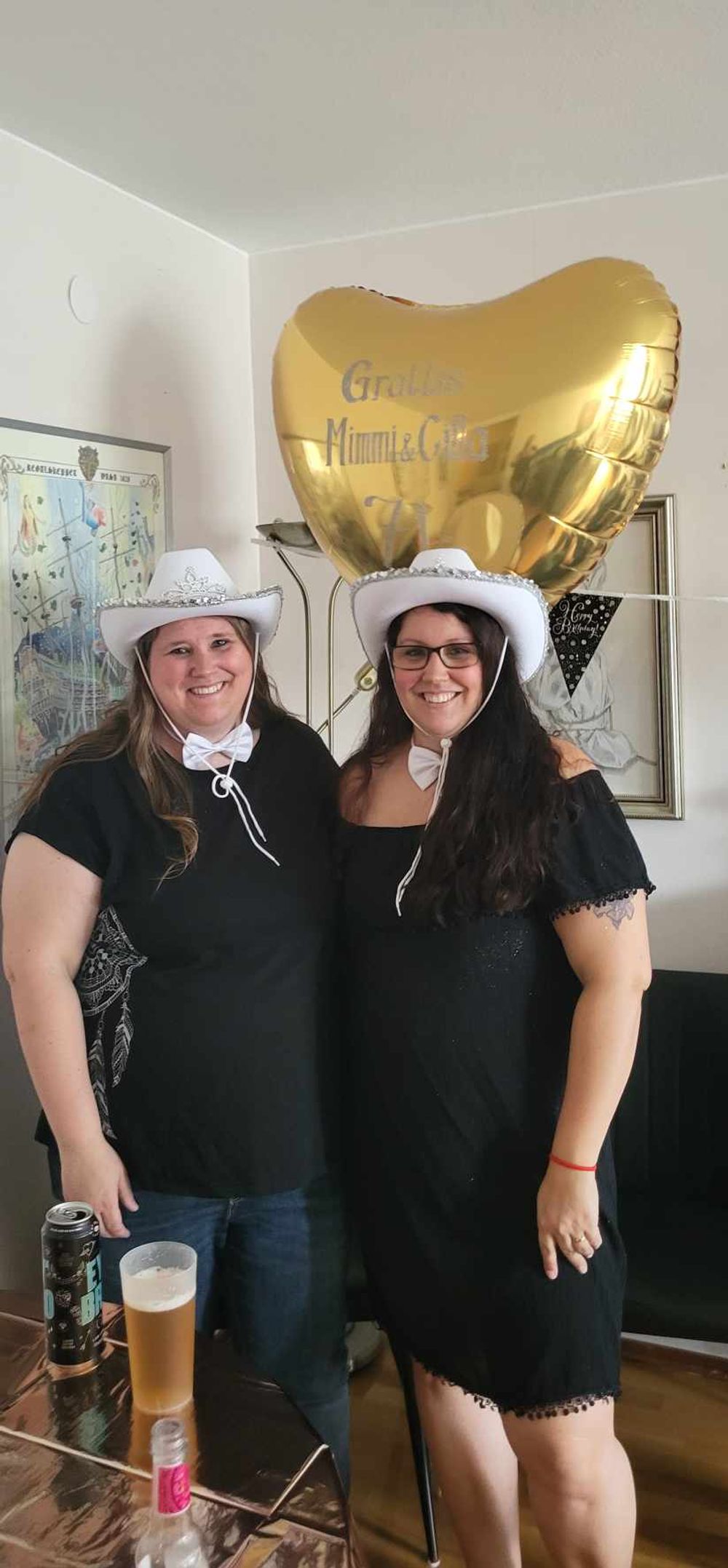 Hvit Cowboyhatt med Hodebøyle