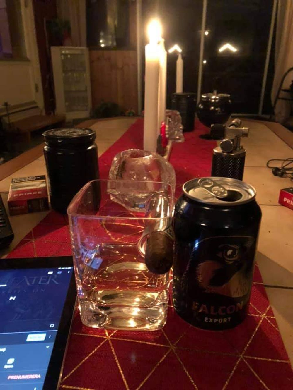 Whiskyglass med Sigarholder