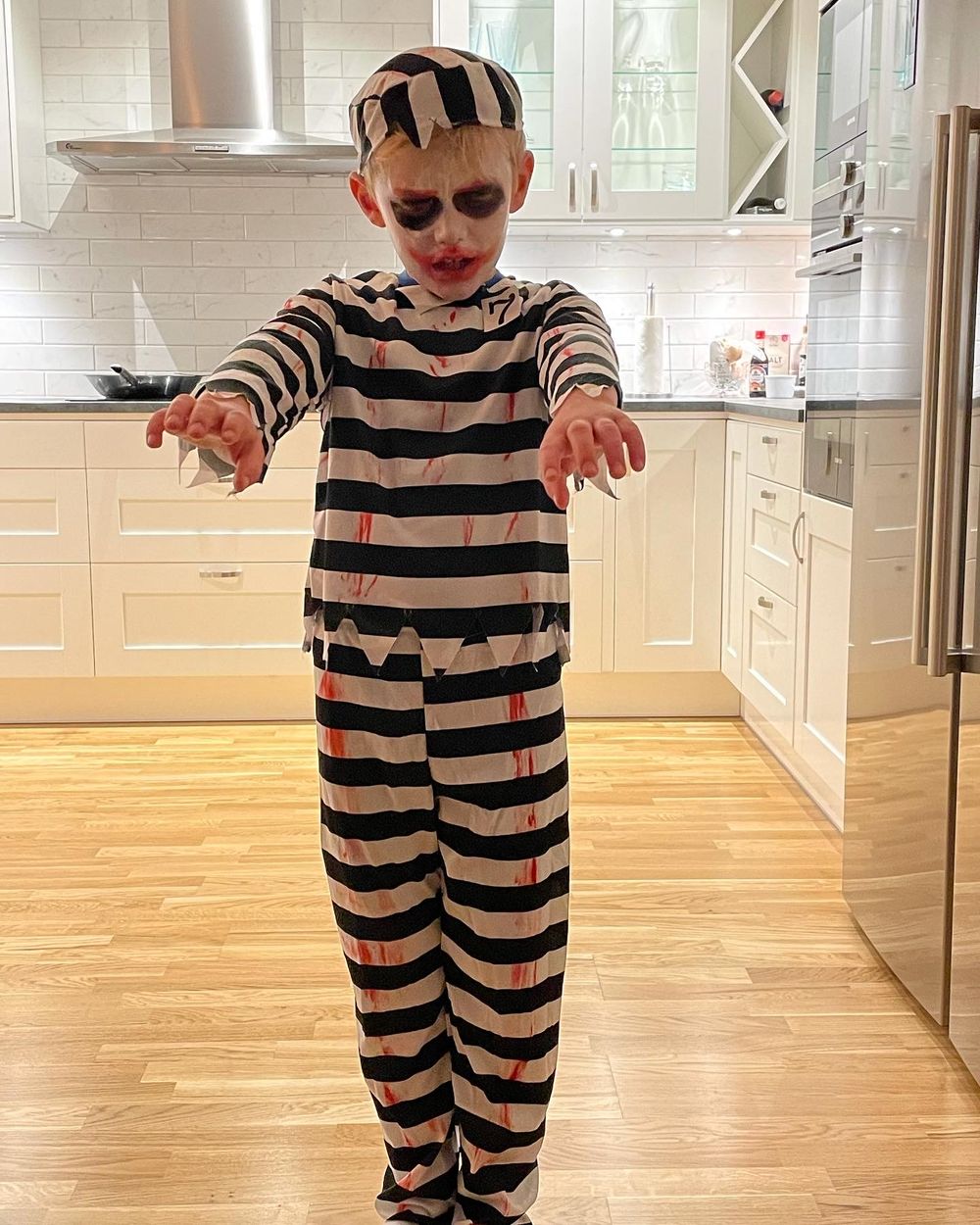 Zombiefange Børnekostume