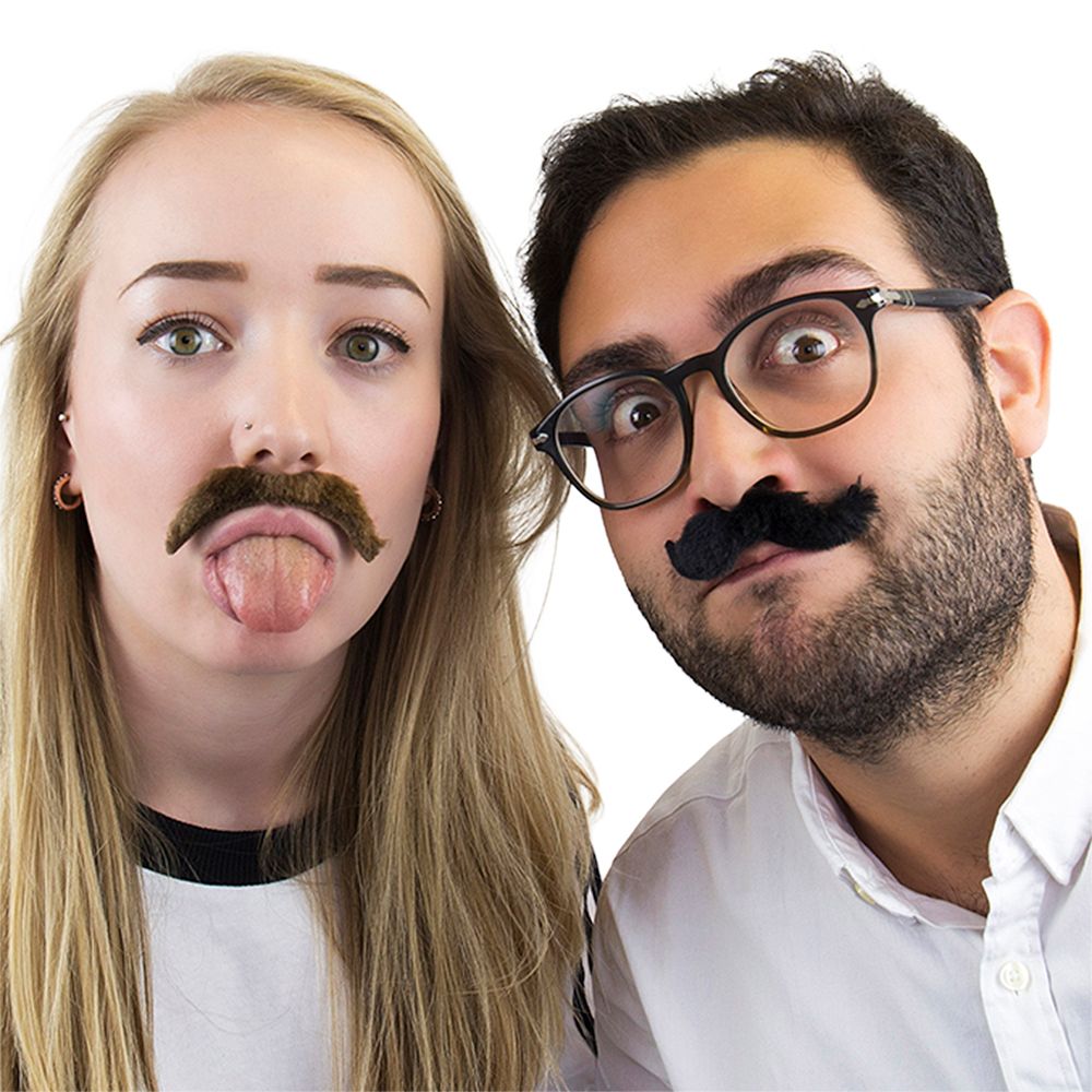 Moustaches til Nødstilfælde