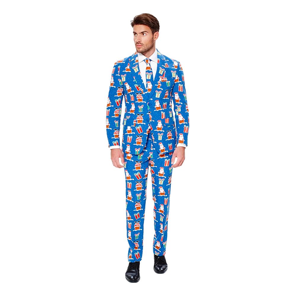 OppoSuits Giftmas Eve Outfit