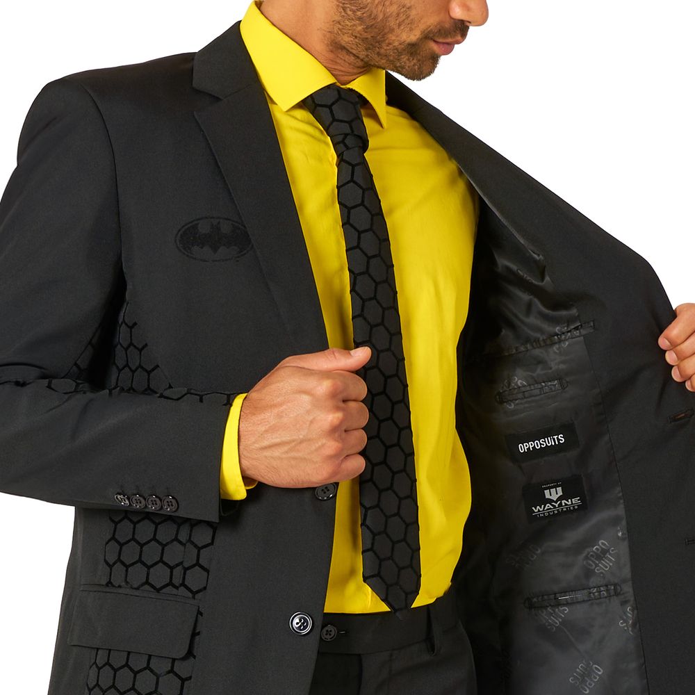 OppoSuits The Batman Kostume