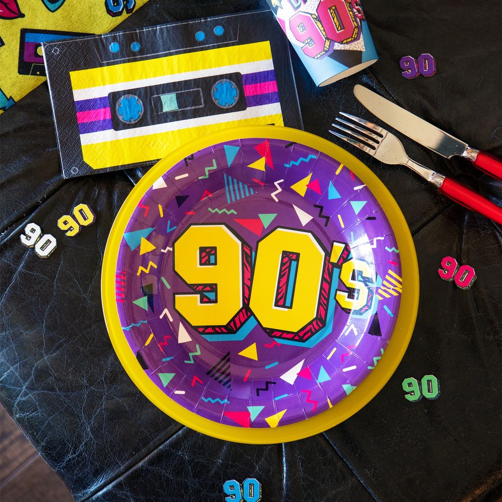 Paptallerkener 90s Party