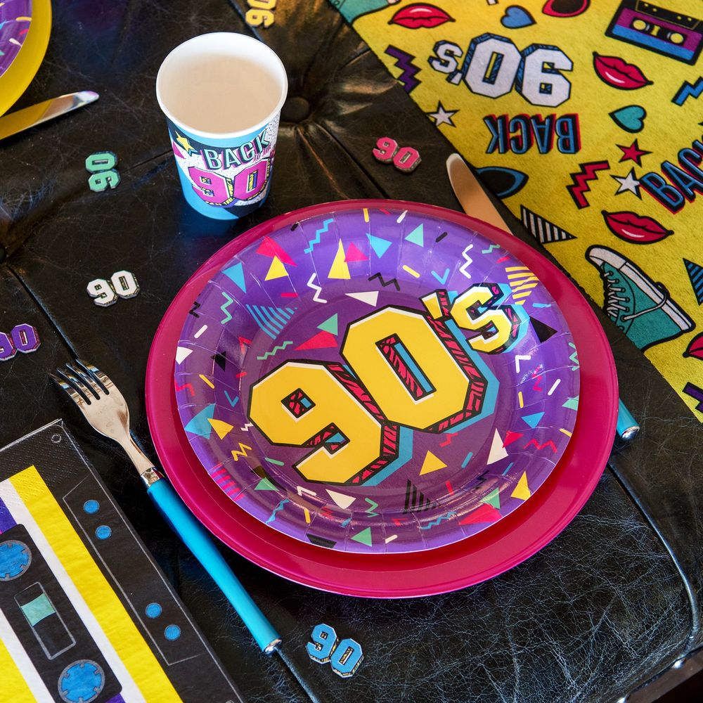 Paptallerkener 90s Party