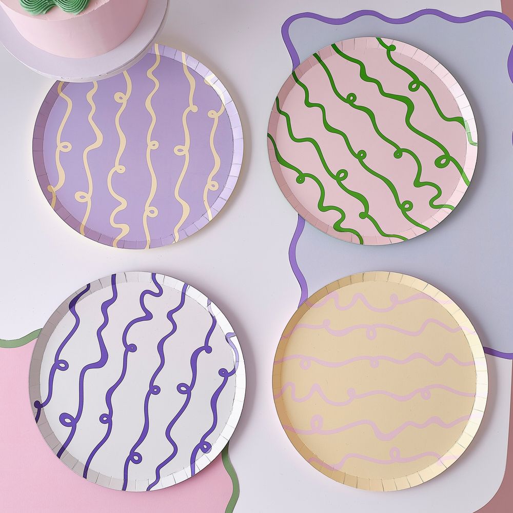 Papperstallrikar Pastell Wavy