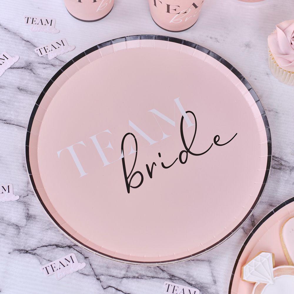 Pahvilautaset Team Bride