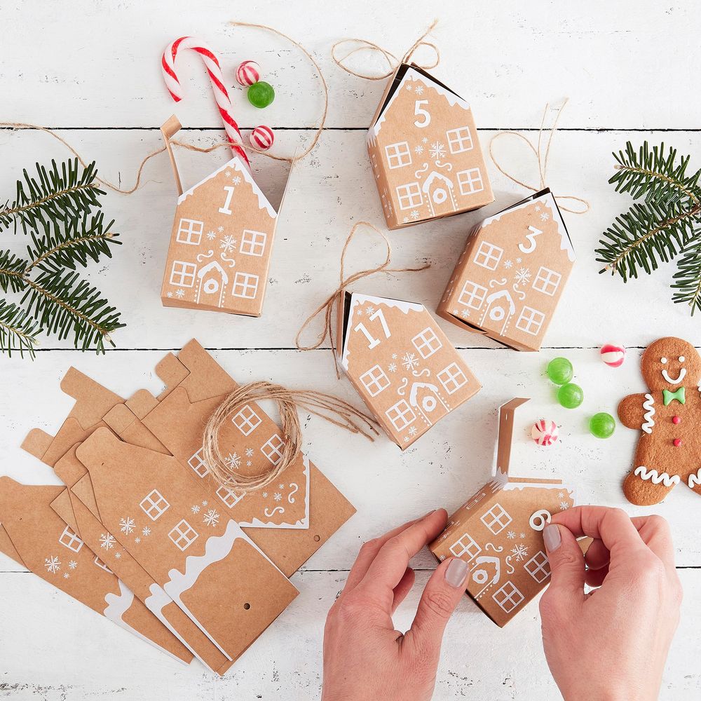 Piparkakkutalo DYI Adventtikalenteri