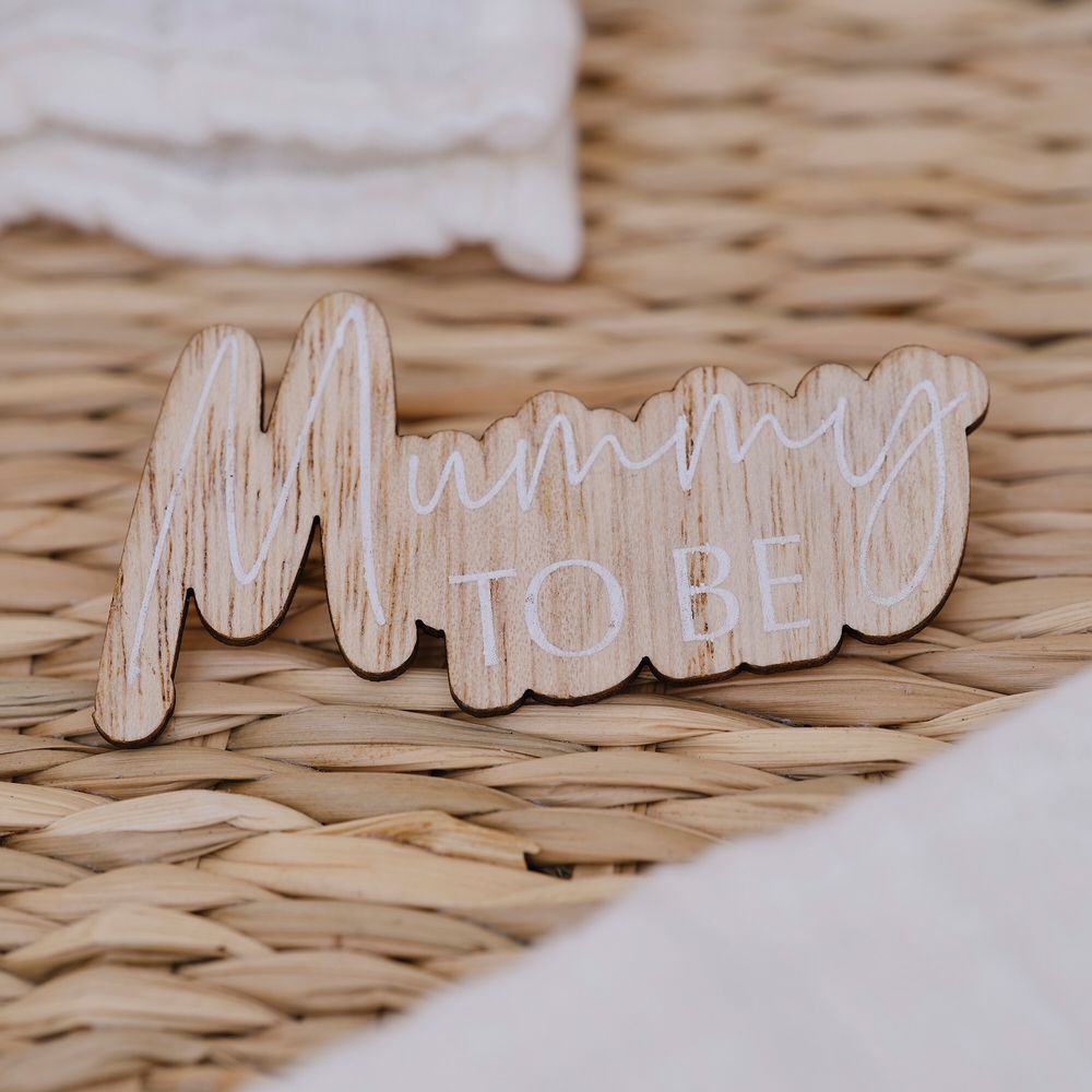 Pins Mummy to Be i Tre