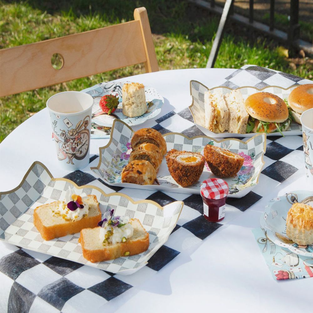 Serveringsfat Alice Wonderland