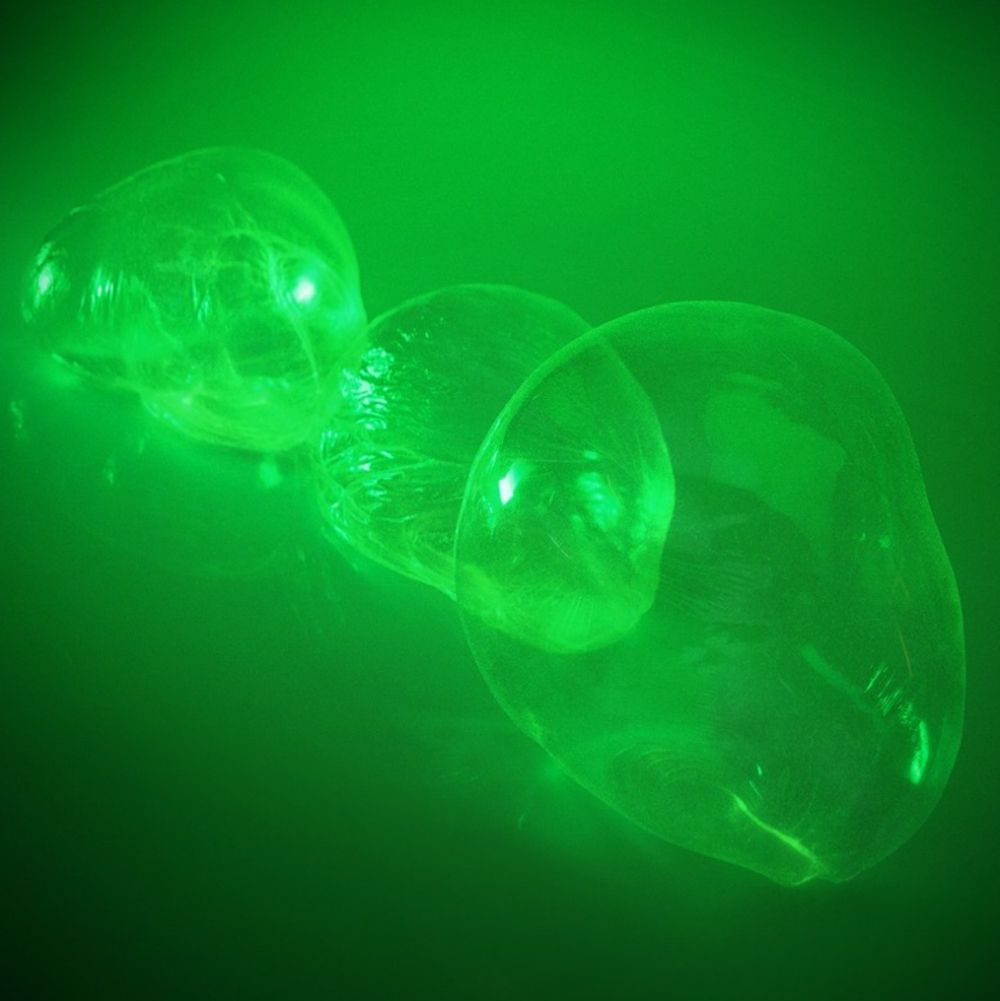 Selvlysende Magisk Plast