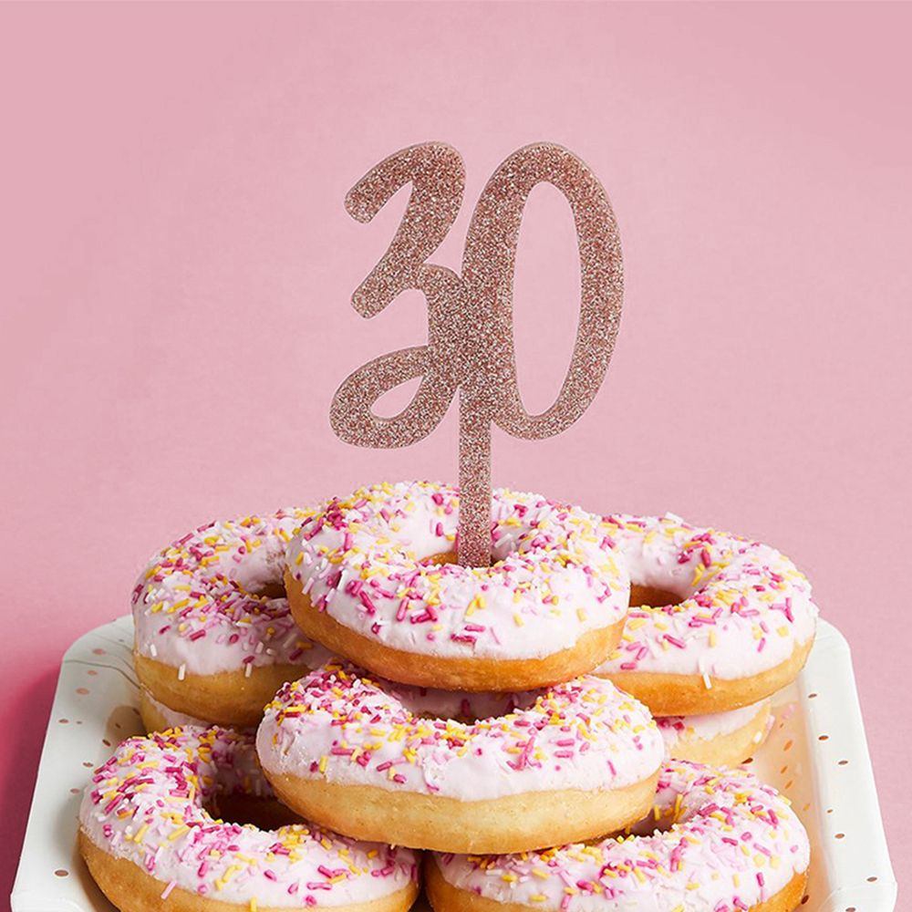 Akryylinen 30 Kakkukoriste Rosékulta