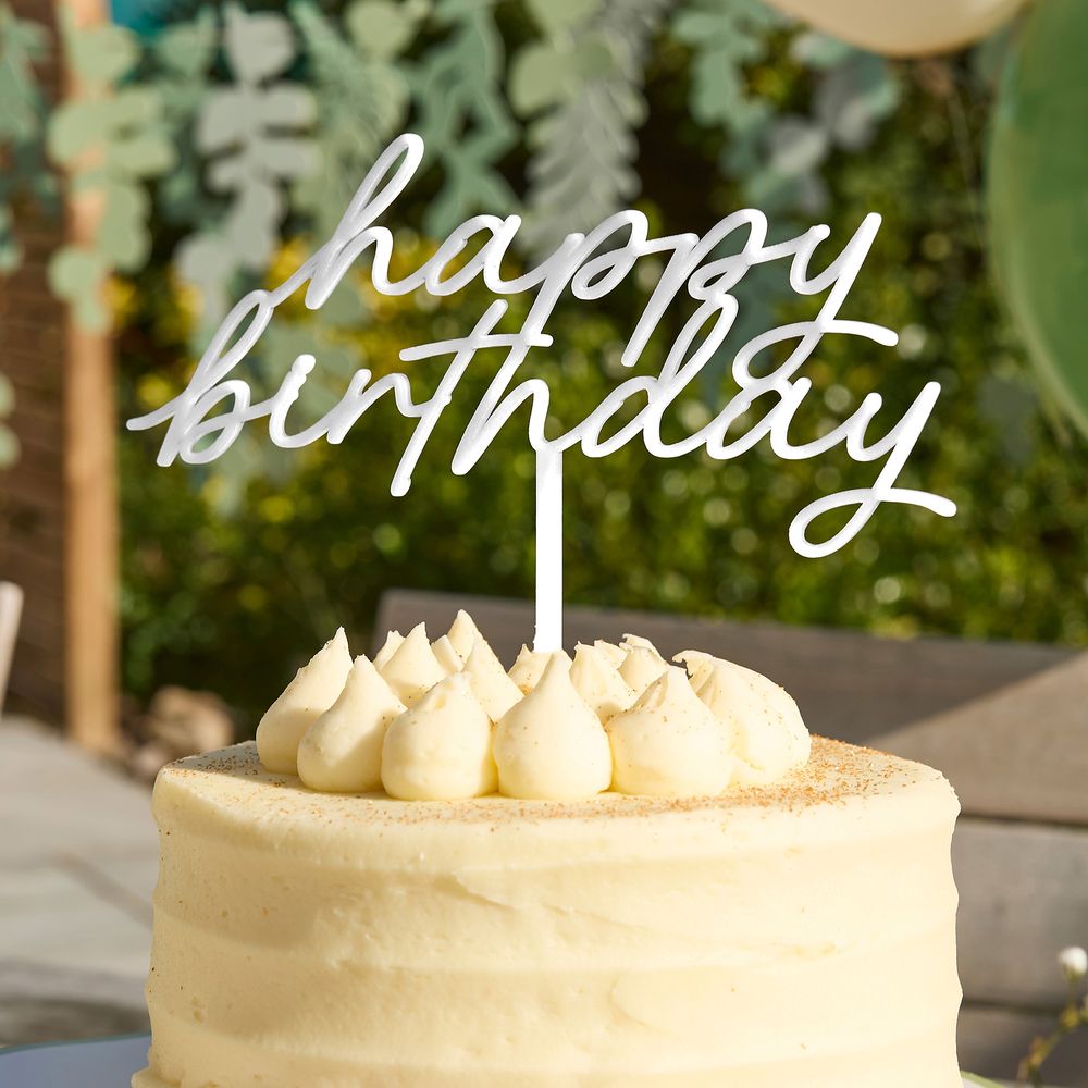 Happy Birthday Cream Botanic -kakkukoriste