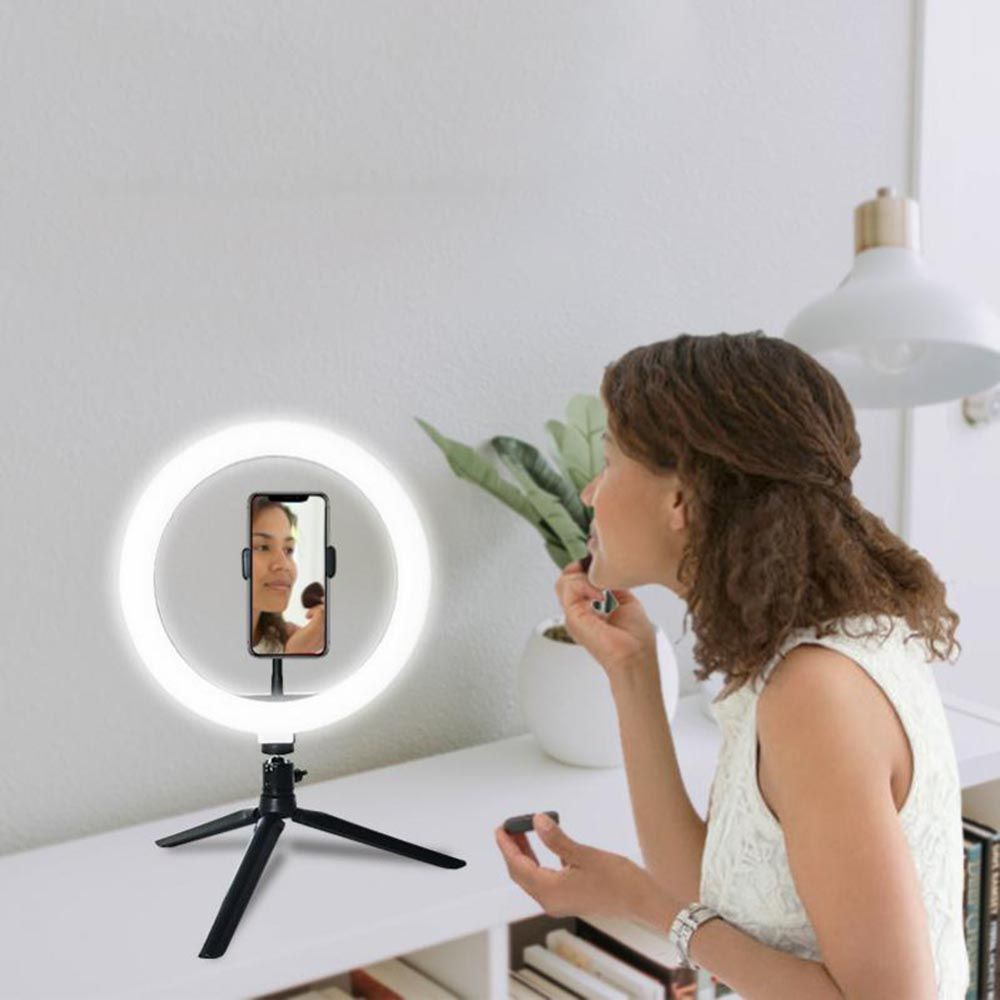 TikTok Himmennettävä Selfievalaisin Valkoinen