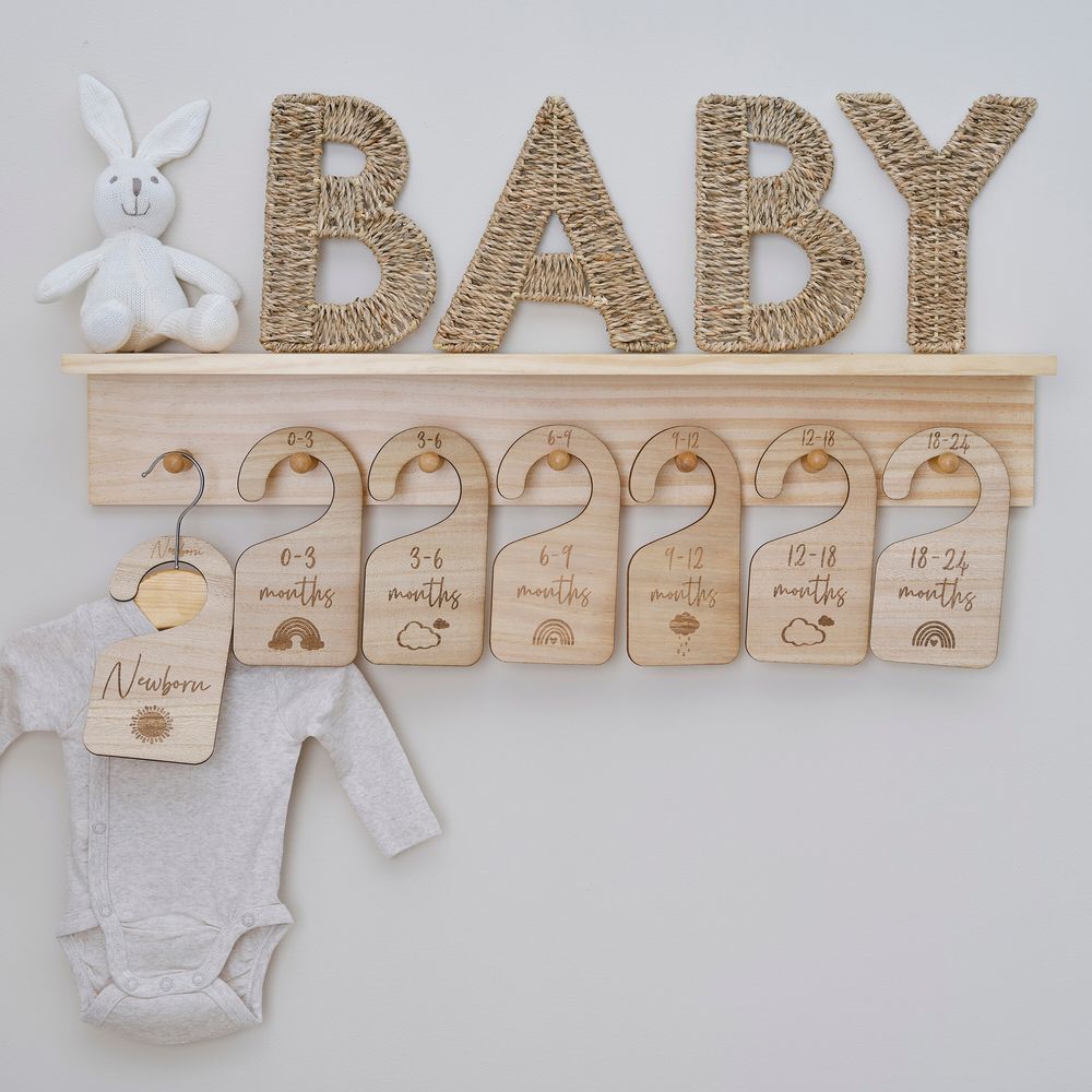 Treskilt for Babyklær