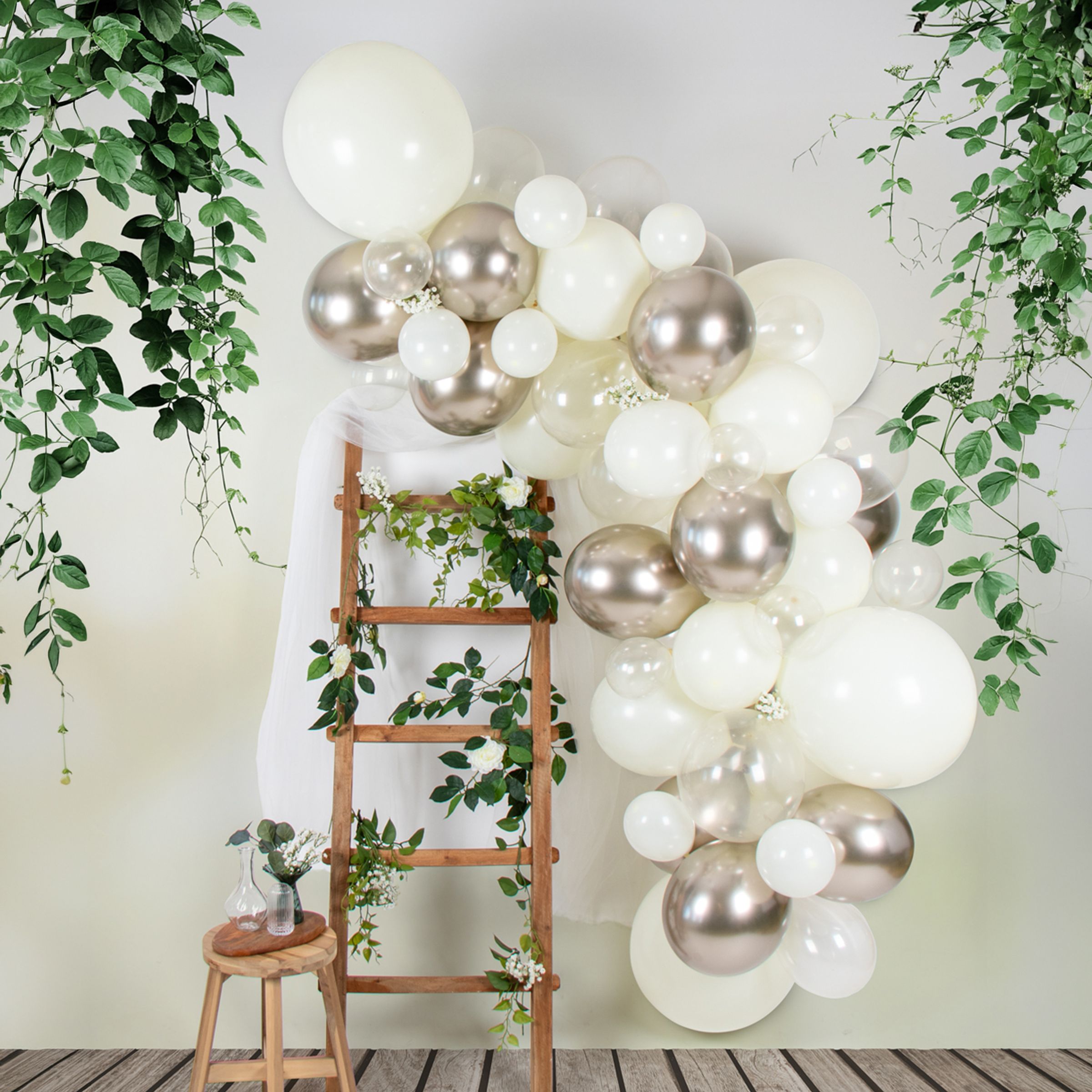 Ballonbue Ivory/Crystal/Chrome