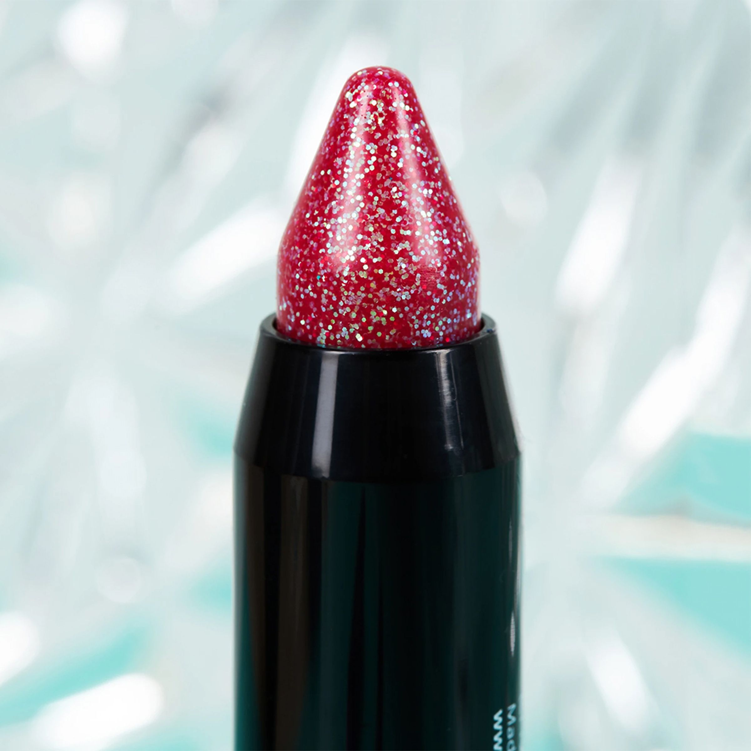 Moon Creations Iridescent Glitter Body Crayons - Cherry | Hem - Teman - Högtider - Halloween - Halloweensmink | Maskeradspecialisten