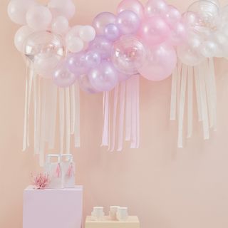 Ballonbue Pastel med Streamers