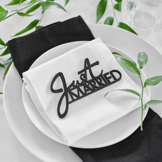Borddekoration Just Married Sort