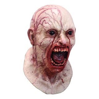 Infected Overhead Maske