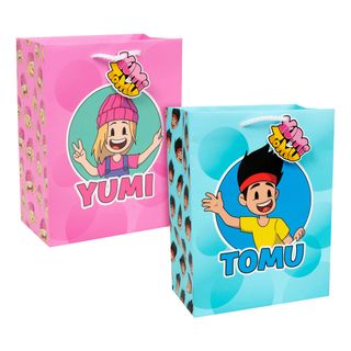 Pose Medium Yumi og Tomu
