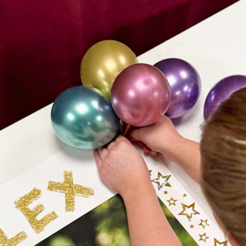 Steg 6: Fäst ballongerna
