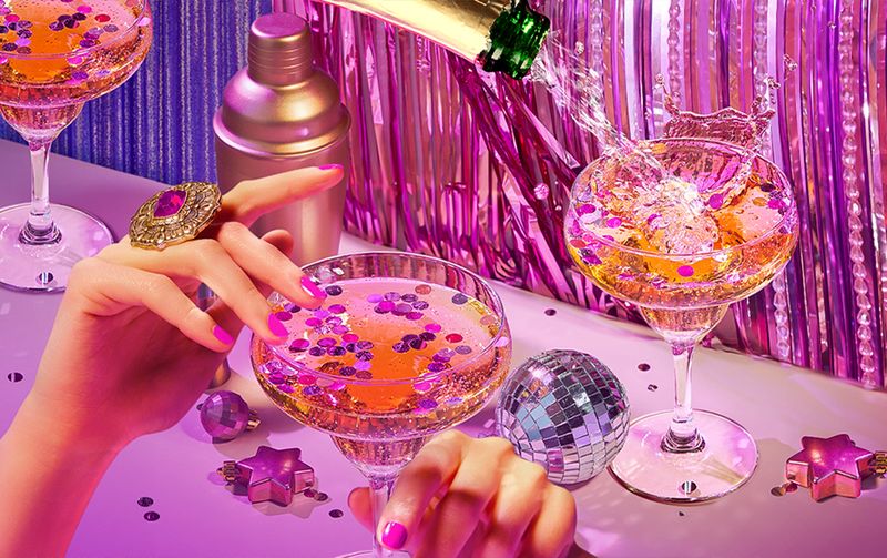 Kl. 18 - VÄLKOMSTDRINK!