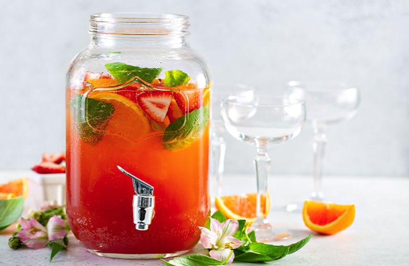 Rosésangaria med jordgubbar