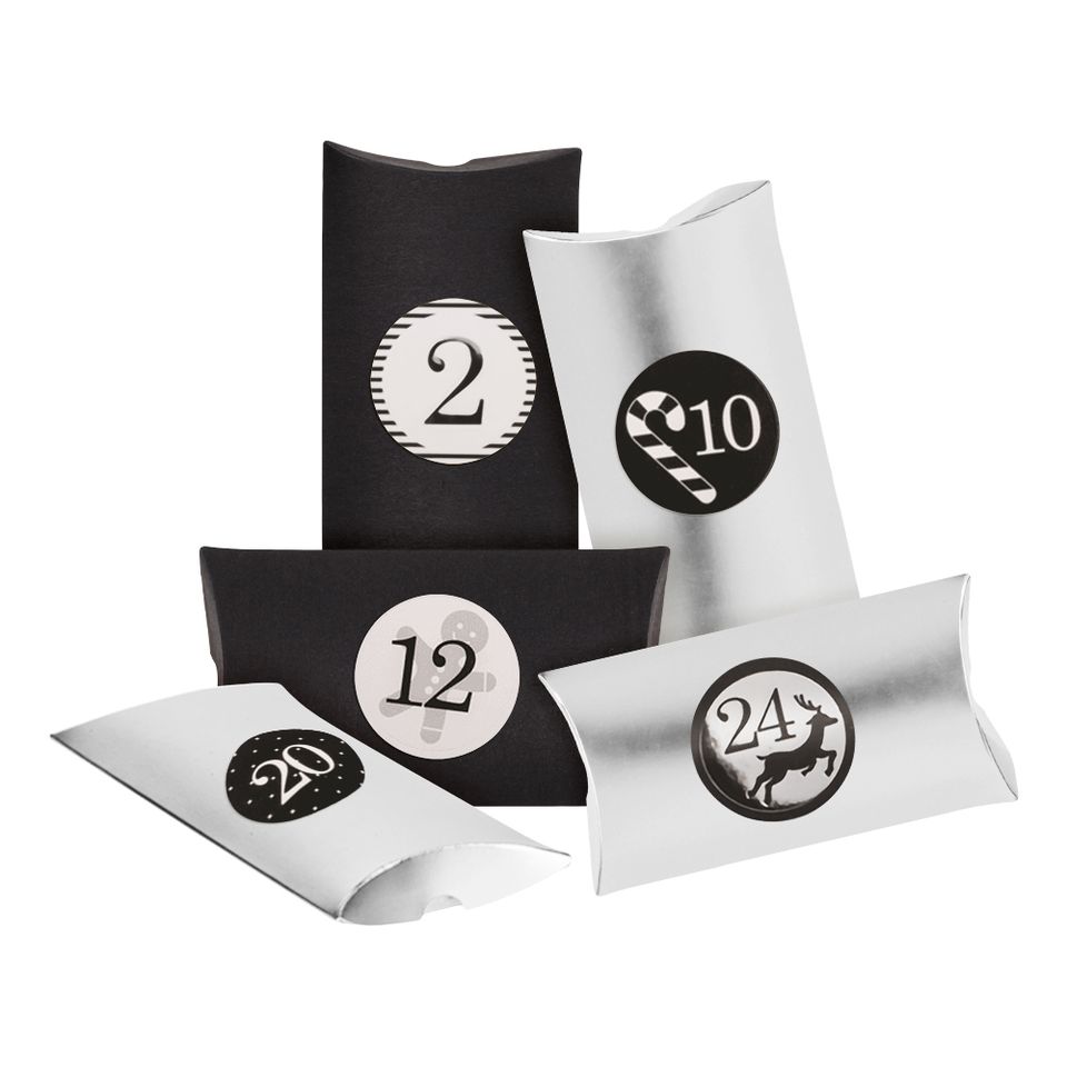 Adventskalender Askar Svart/Silver från Out of the Blue